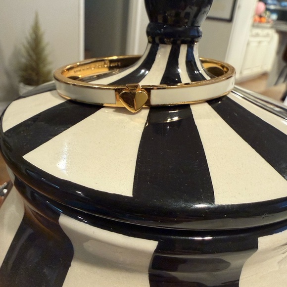 Kate Spade Gold and Cream Heart Bangle - Picture 4 of 4